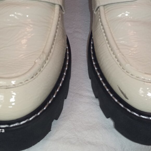 Never Worn Franco Sarto White Platform Lug Sole Shiny Penny Loafers 8M BALIN - Picture 3 of 7